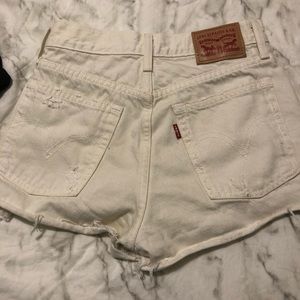 Levi’s white denim shorts